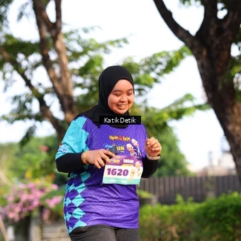 Runner Photo 8256123