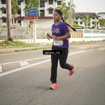Runner Photo 8256124
