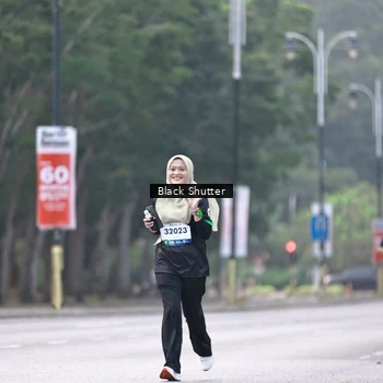 Runner Photo 8256125