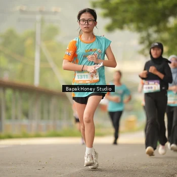 Runner Photo 8256162