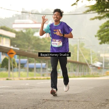Runner Photo 8256195