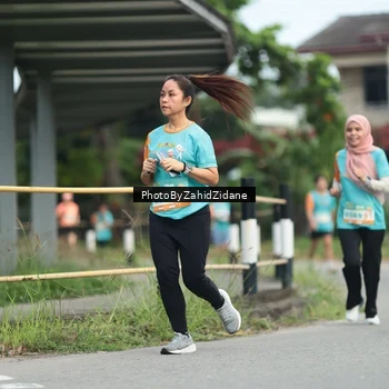 Runner Photo 8256212