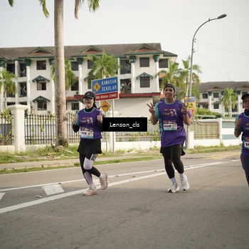 Runner Photo 8256227