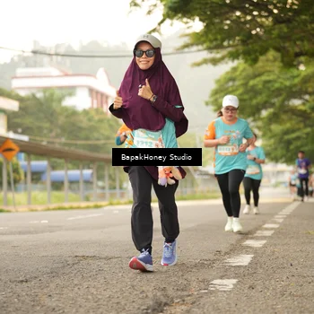 Runner Photo 8256275