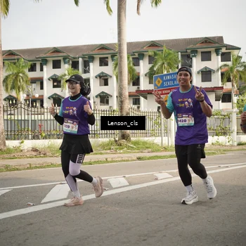 Runner Photo 8256286
