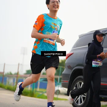 Runner Photo 8256293