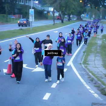 Runner Photo 8256306