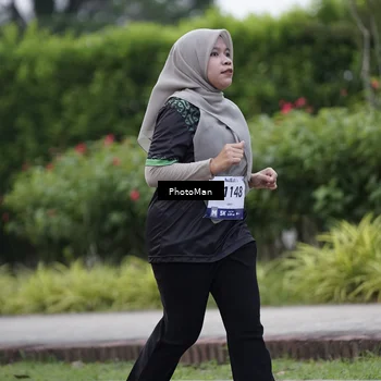 Runner Photo 8256324