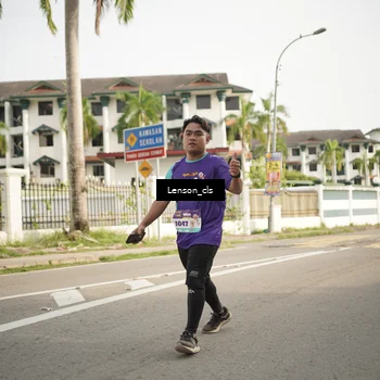 Runner Photo 8256328