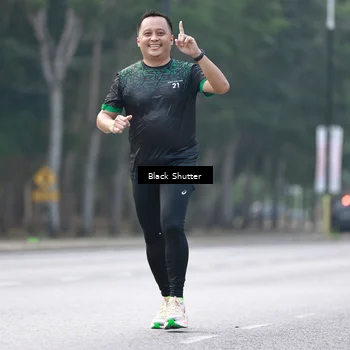 Runner Photo 8256331