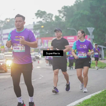 Runner Photo 8256369