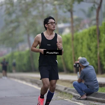 Runner Photo 8256385