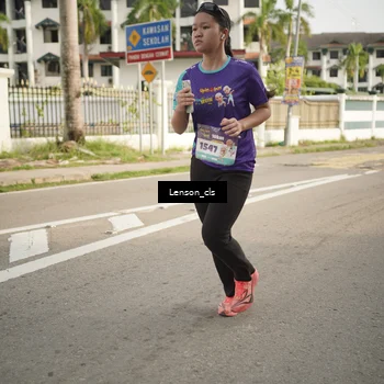 Runner Photo 8256400