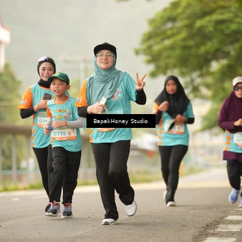 Runner Photo 8256417