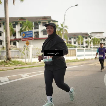 Runner Photo 8256425