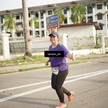 Runner Photo 8256431