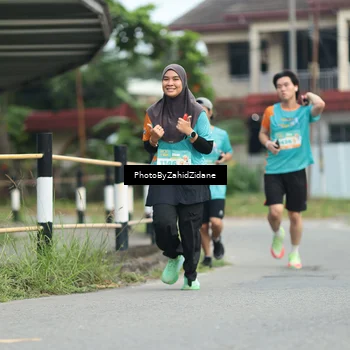 Runner Photo 8256432