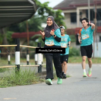 Runner Photo 8256463