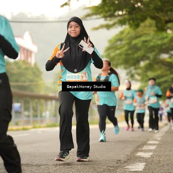 Runner Photo 8256476
