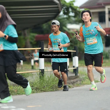 Runner Photo 8256478