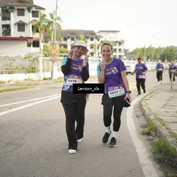 Runner Photo 8256480