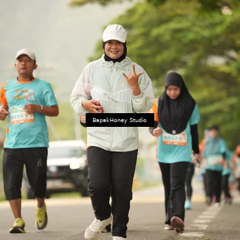 Runner Photo 8256545