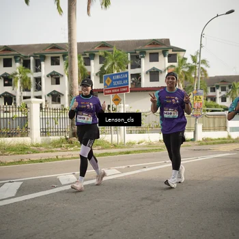 Runner Photo 8256548