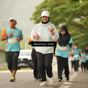 Runner Photo 8256554