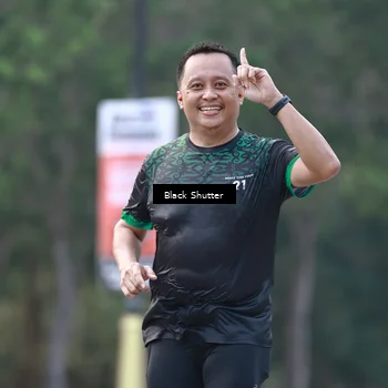Runner Photo 8256555