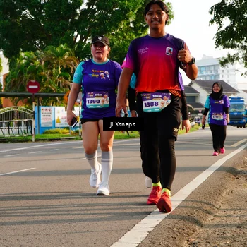 Runner Photo 8256602