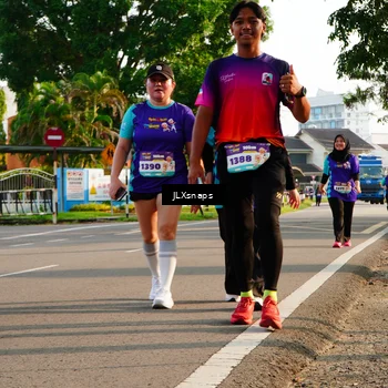 Runner Photo 8256614