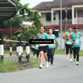 Runner Photo 8256637