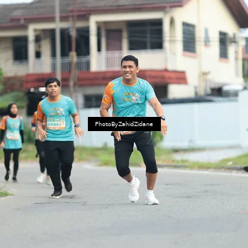Runner Photo 8256640