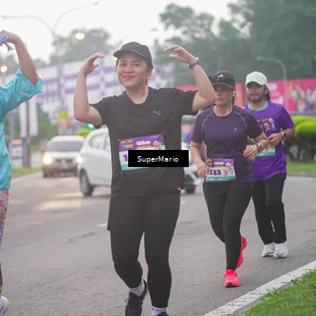 Runner Photo 8256641