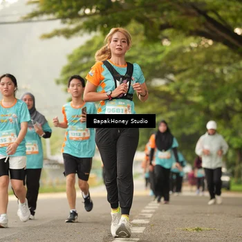 Runner Photo 8256652