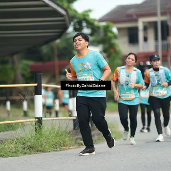 Runner Photo 8256664