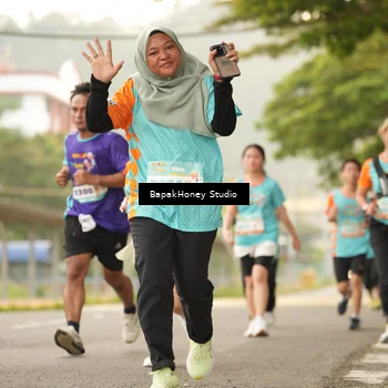 Runner Photo 8256669