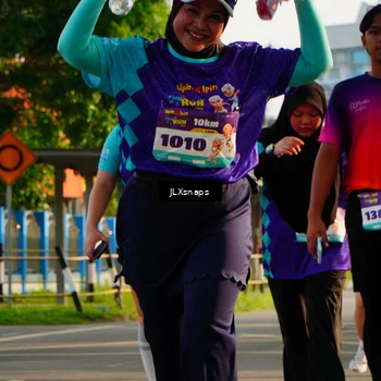 Runner Photo 8256682