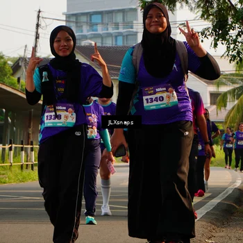Runner Photo 8256711