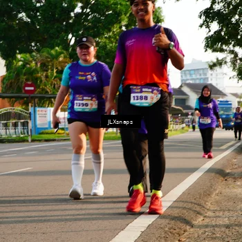 Runner Photo 8256736
