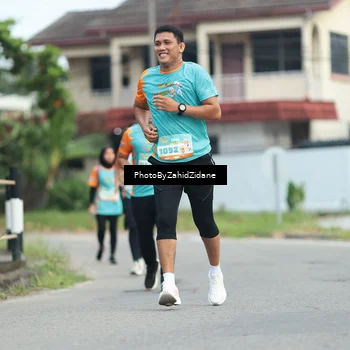 Runner Photo 8256745