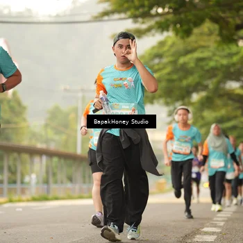 Runner Photo 8256758