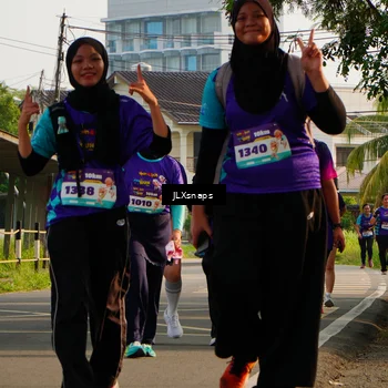 Runner Photo 8256774