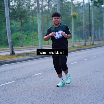 Runner Photo 8256802
