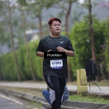 Runner Photo 8256808
