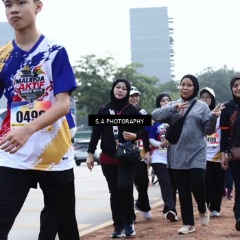 Runner Photo 8256826