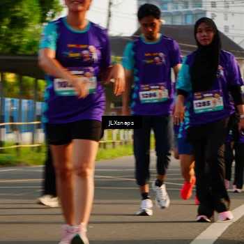 Runner Photo 8256842