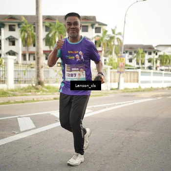 Runner Photo 8256860