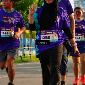 Runner Photo 8256874