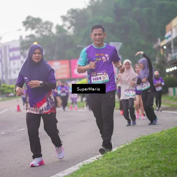 Runner Photo 8256876